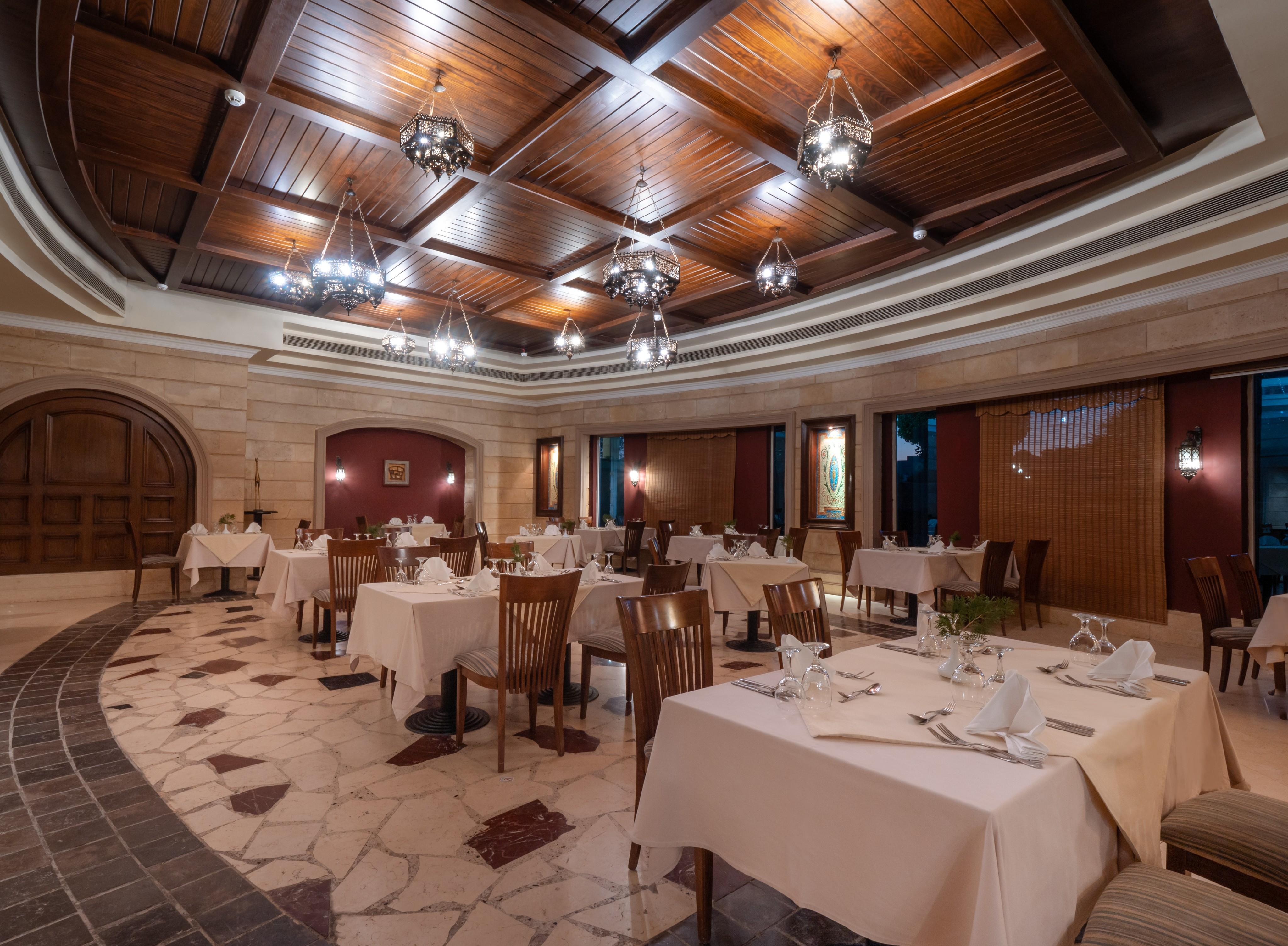 ホテル セレニティ マカディ ビーチ マカディ・ベイ エクステリア 写真 The restaurant